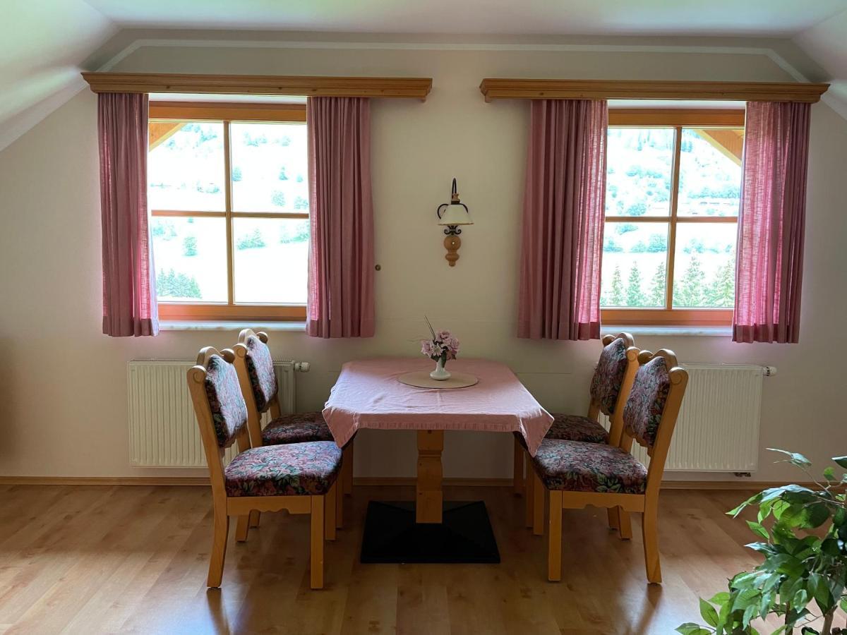 Ferienhaus Alpenblick Krakauschatten Esterno foto