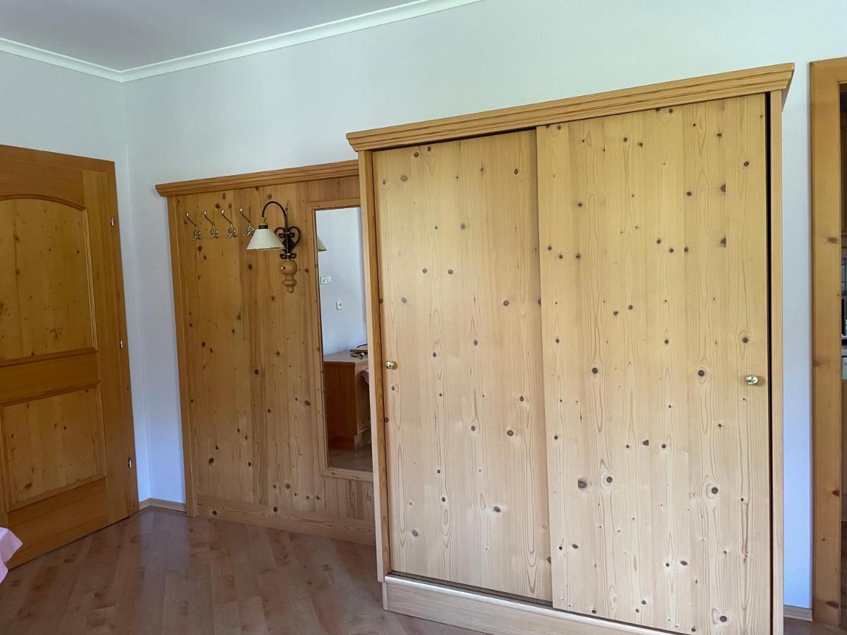 Ferienhaus Alpenblick Krakauschatten Esterno foto