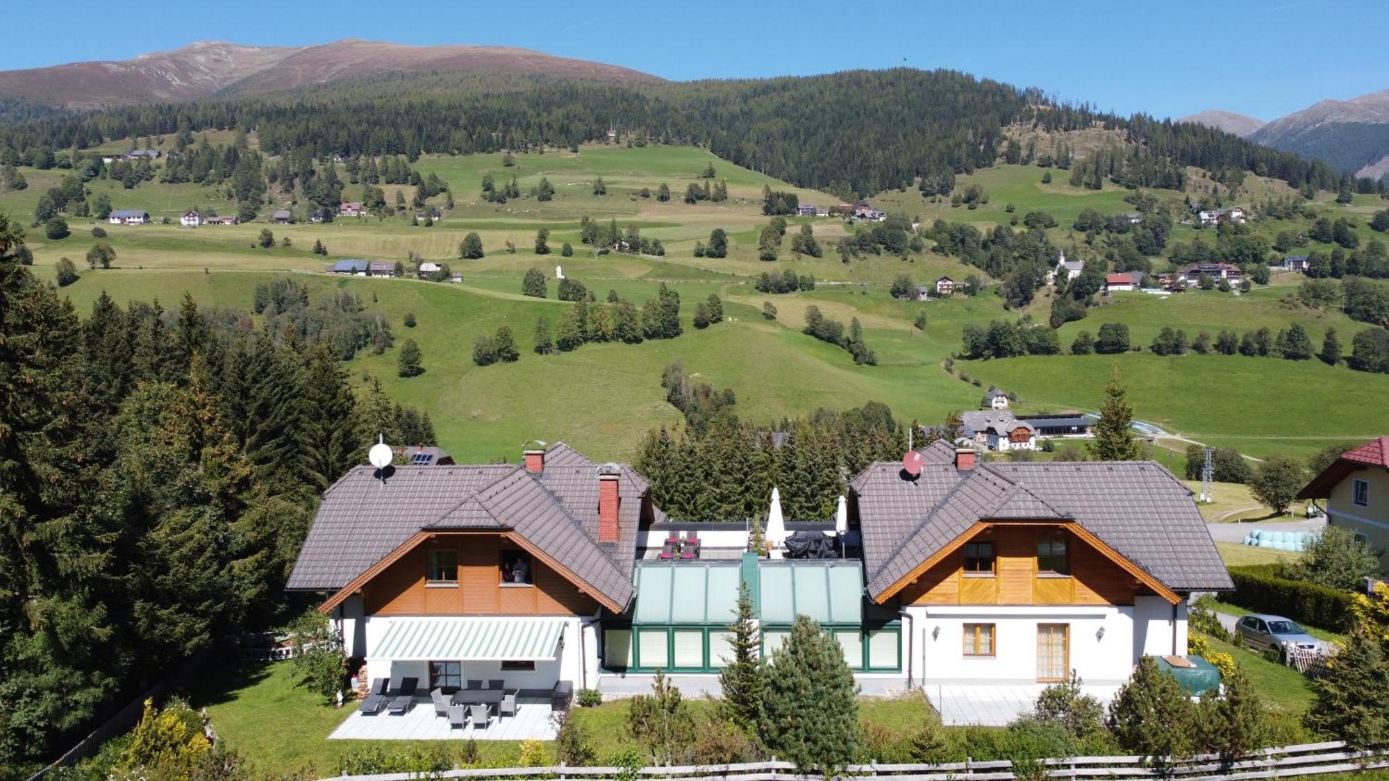 Ferienhaus Alpenblick Krakauschatten Esterno foto